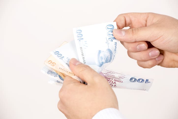 Kısa Çalışma Ödeneği Banka Hesabına Yatmayanlar 6 iStock 1128282487 1