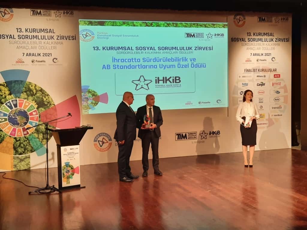 13. Kurumsal Sosyal Sorumluluk Zirvesi 5 kss zirve 2 3